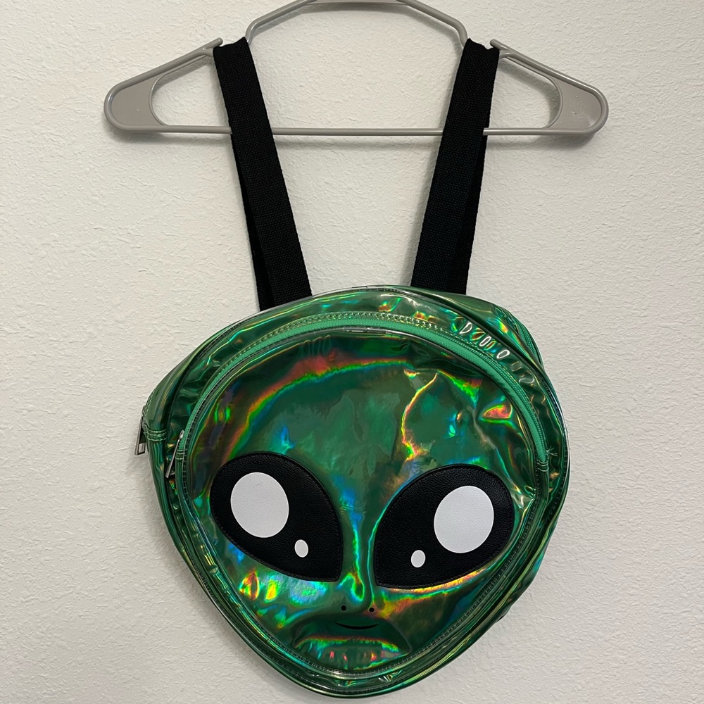 NWT Sleepville Critters Holographic Alien Backpack